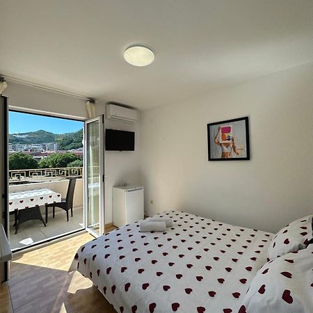 Apartmani Simona 부드바 외부 사진
